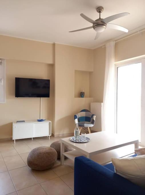 Blue -Spacious 1Bdr Corner Flat/Balcony/View Apartment Athena Bagian luar foto