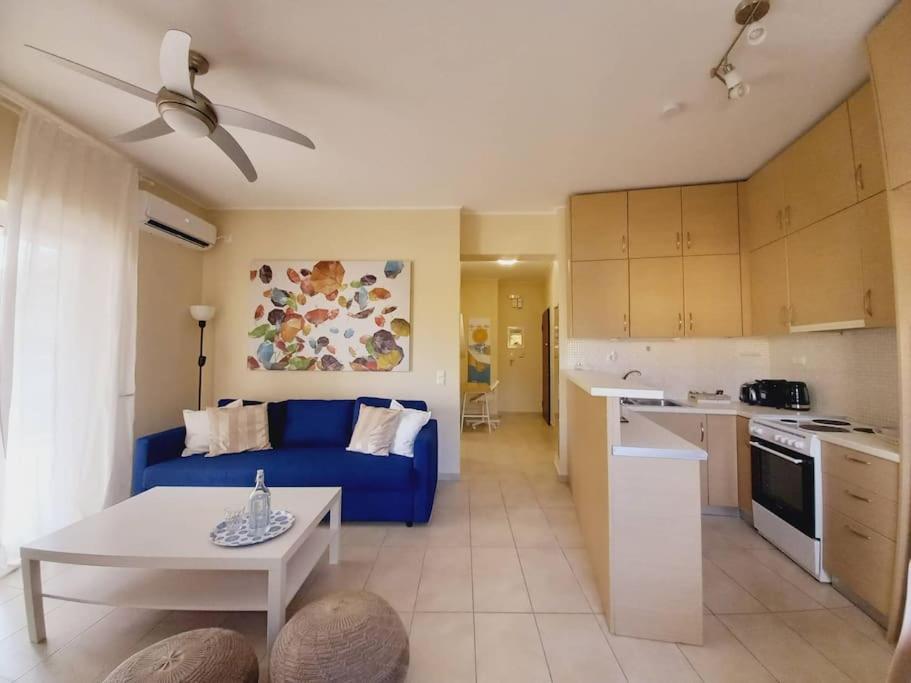 Blue -Spacious 1Bdr Corner Flat/Balcony/View Apartment Athena Bagian luar foto